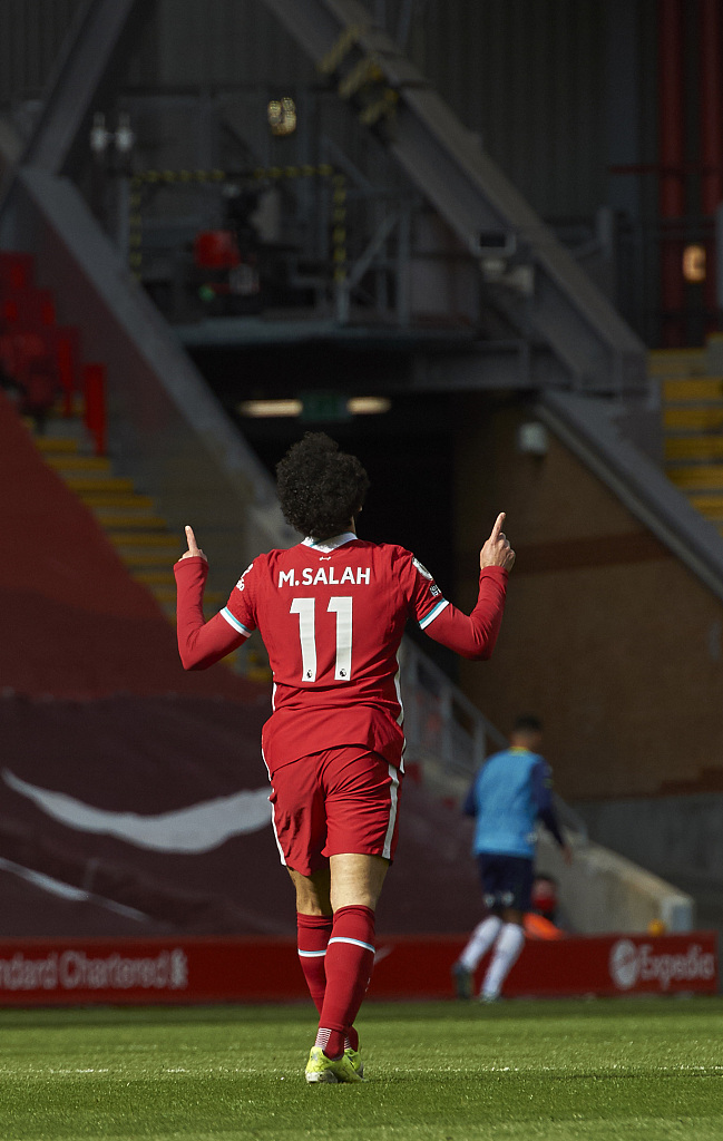 沃特金斯补时绝平,维拉惊险战平豪门曼城