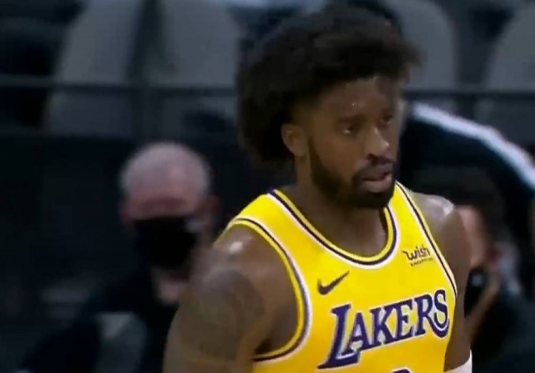 那不勒斯替补奇兵建功客场险胜蒙扎