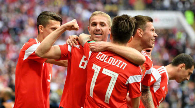 弗赖堡新援首秀建功,替补奇兵助球队爆冷